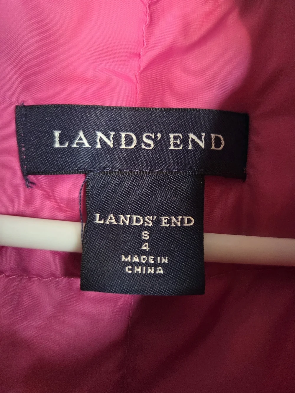 Lands’ End Girls Pink Down Puffer Vest Size 4 Snap Front Quilted